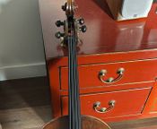 I am selling a 4/4 cello
 - Image