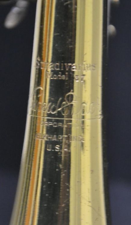 Corneta Bach Stradivarius 181-37 Corporation - Image4