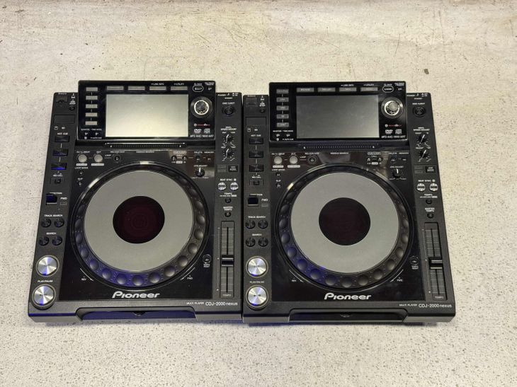 2x Pioneer CDJ-2000 Nexus - Imagen por defecto