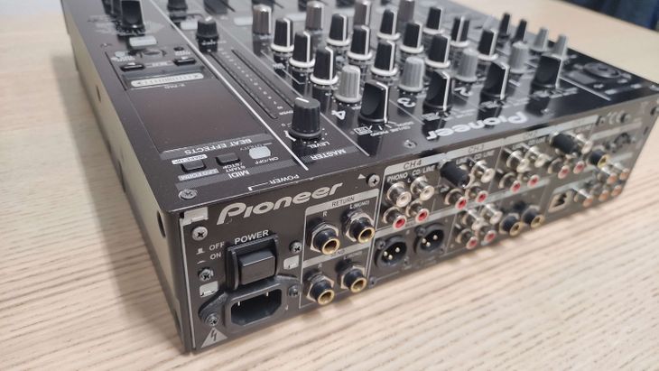 Pioneer DJM-900 Nexus - Imagen5