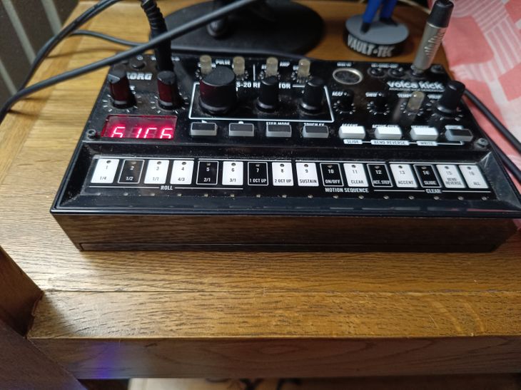 Korg Volca Kick - Immagine2