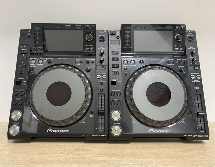 2x Pioneer CDJ-2000 Nexus - Imagen por defecto