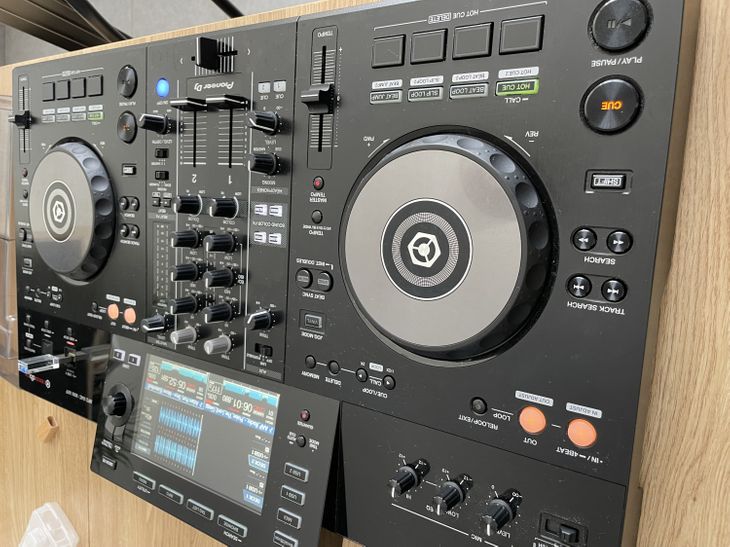 Pioneer XDJ RR + Decksaver - Imagen3