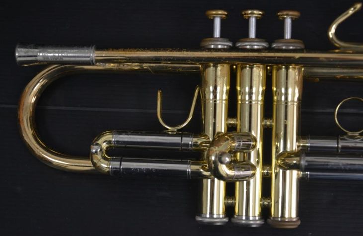Trompeta Sib Jupiter 812R Lacada en buen estado - Image4