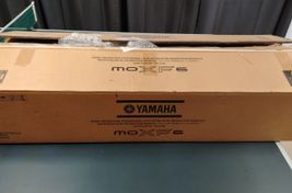 Yamaha MOXF6 - Image