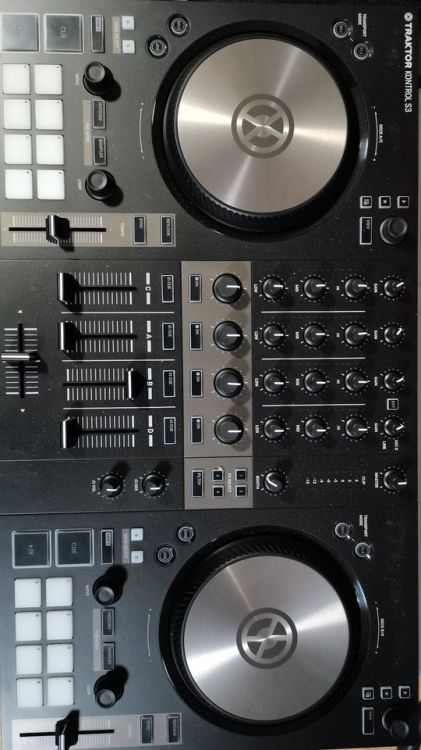 Consolle Dj Professionale - Imagen por defecto