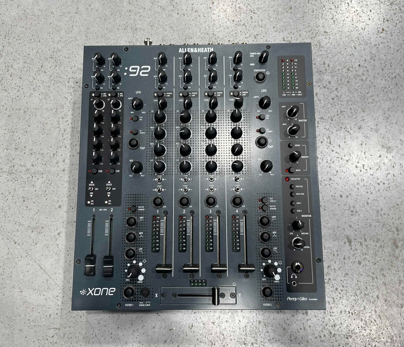 allen heath xone 92