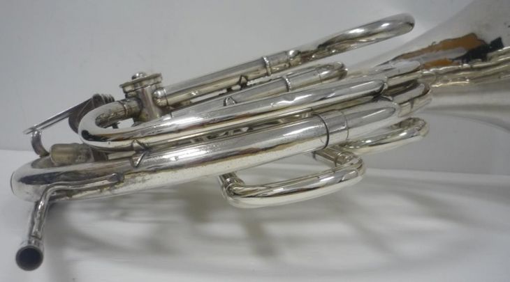 Trompa Sib/Fa Yamaha 567 plateada en buen estado - Imagen6