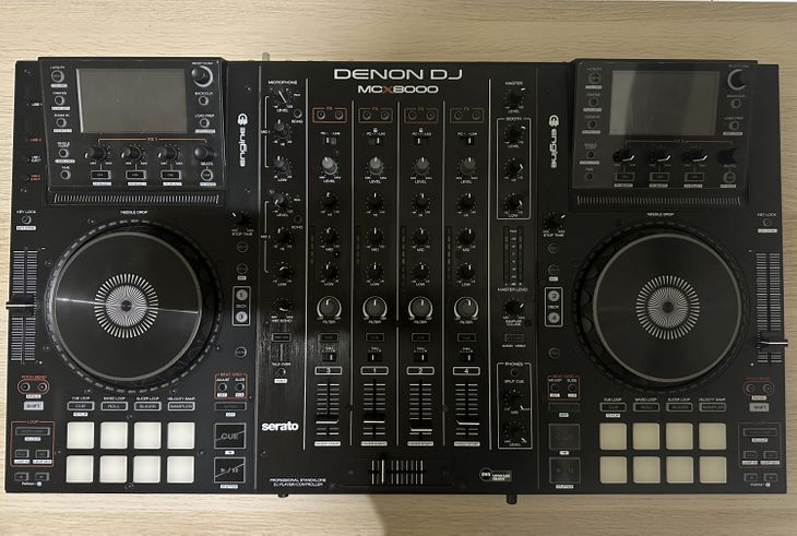 Controleur Denon DJ - Imagen por defecto