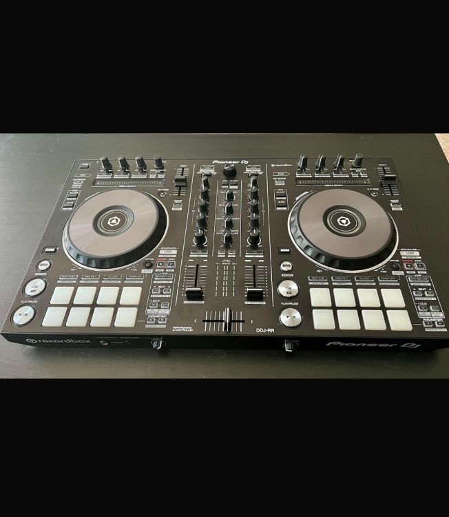 PIonner  DDJ-RR con flightcase - Imagen por defecto