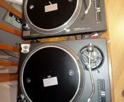 Verkaufe ein Paar Technics 1210 SL MK2
 - Bild