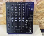 Pioneer DJ DJM-750MK2
 - Bild