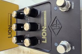 UAFX lion - Immagine