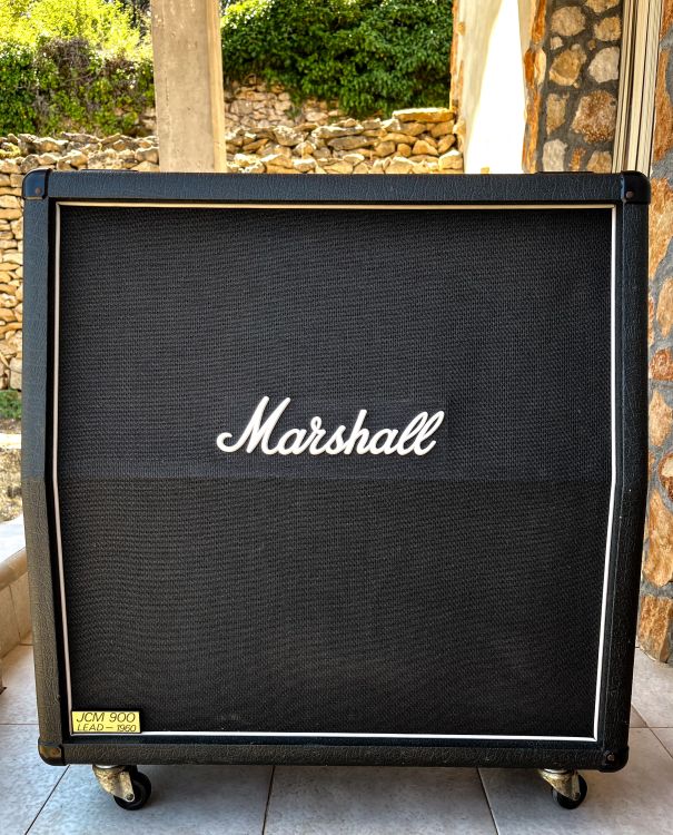 1960AV 4x12 ANGLED CABINET - Imagen por defecto