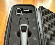 Austrian Audio OC707 micrófono vocal de condensado real
 - Imagen