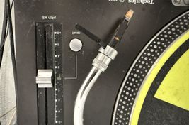 Technics Quartz sl 1210 mk2 - Image