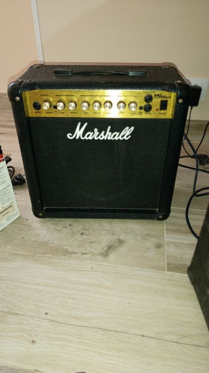 Amplificador marshall 15dfx - Image2