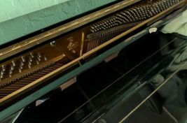 Piano Atlas Segunda Mano en buena froma - Image