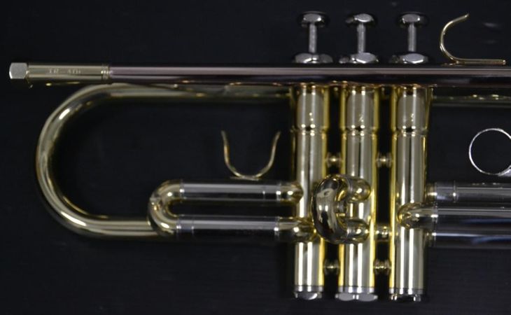 Trompeta Sib Classic TR40 lacada NUEVA - Imagen3