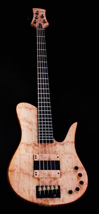 Bajo JCR Singlecut 5 cuerdas - Imagen4