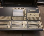 Digico SD8-Set
 - Bild