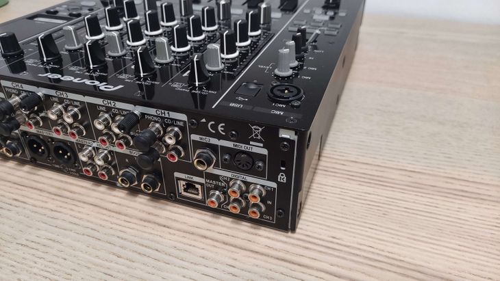 Pioneer DJM-900 Nexus - Immagine5