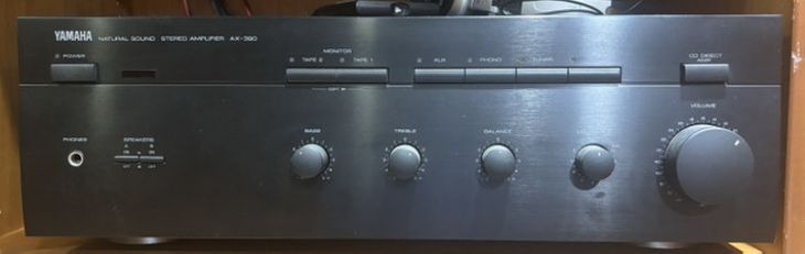 Amplificador Yamaha - Imagen por defecto