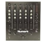 Numark M6 USB
 - Bild