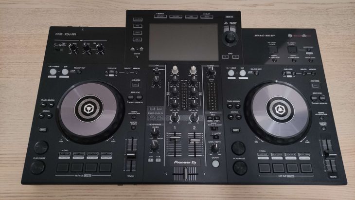 Pioneer DJ XDJ-RR - Imagen por defecto