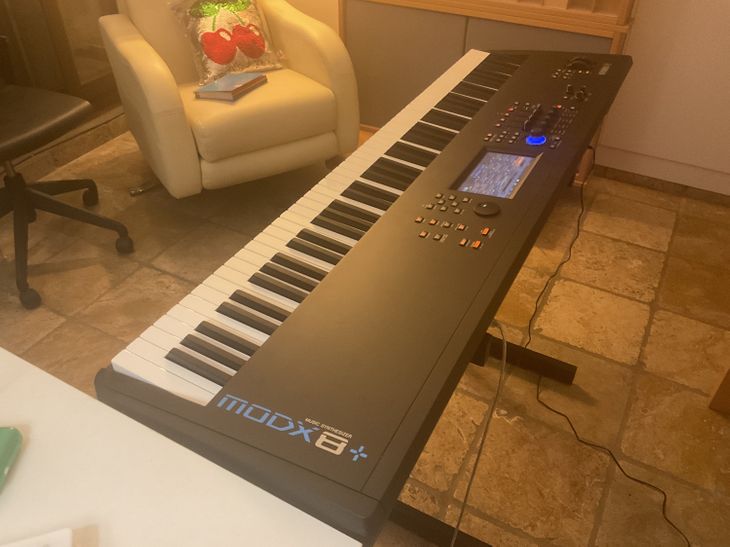 Vendo Yamaha Modfx8. Teclas martillo. - Immagine5