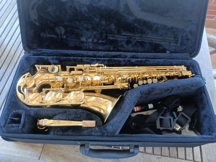 SAXO ALTO - Imagen por defecto