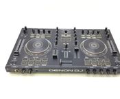 Denon DJ MC-4000
 - Bild