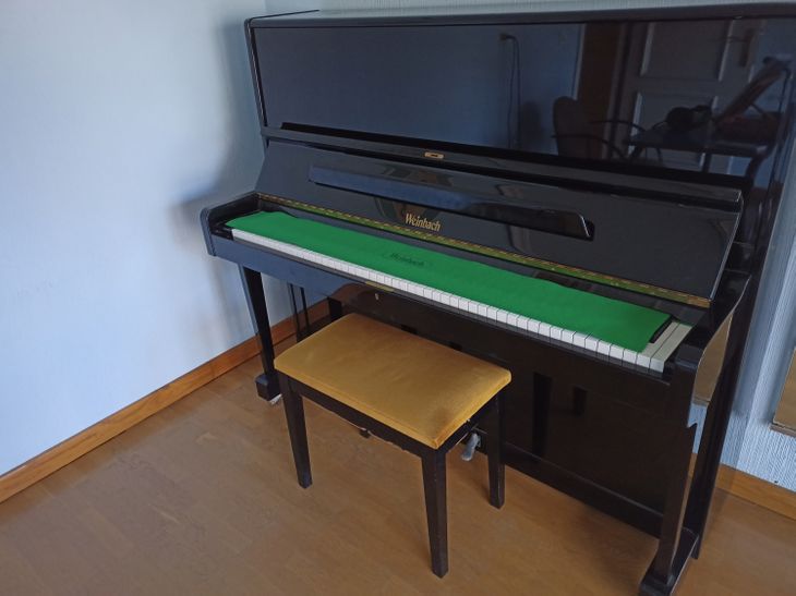 Piano comprado nuevo en el 2000. - Imagen2