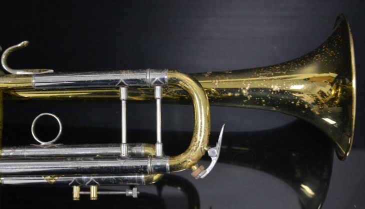 Trompeta Bach Stradivarius 38 Corporation Lacada - Immagine6