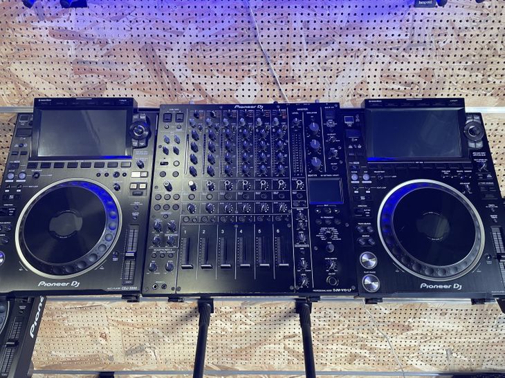 2x Pioneer DJ CDJ-3000 + DJM-V10-LF - Imagen por defecto