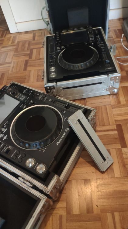 Cdj 2000 NX 2 x2 mas flight case - Imagen2