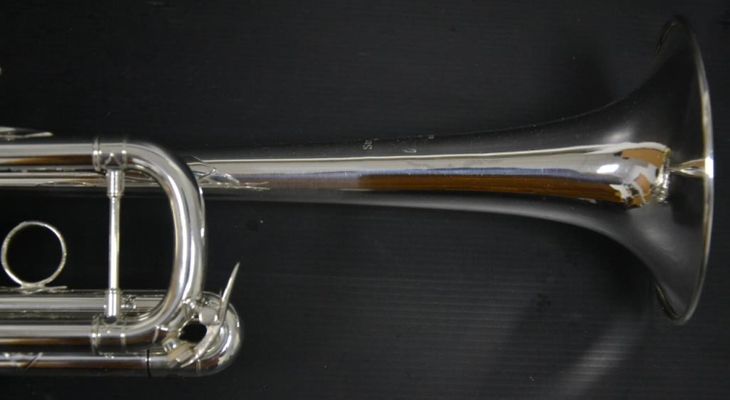Trompeta DO Bach Stradivarius 239 Corporation - Imagen6