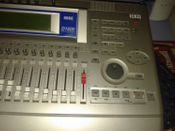 Korg D1600MesaGrabadora Digital MutipistasHD-16can - Imagen