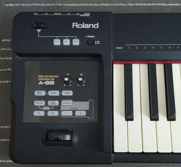 Roland A-88 - Imagen2