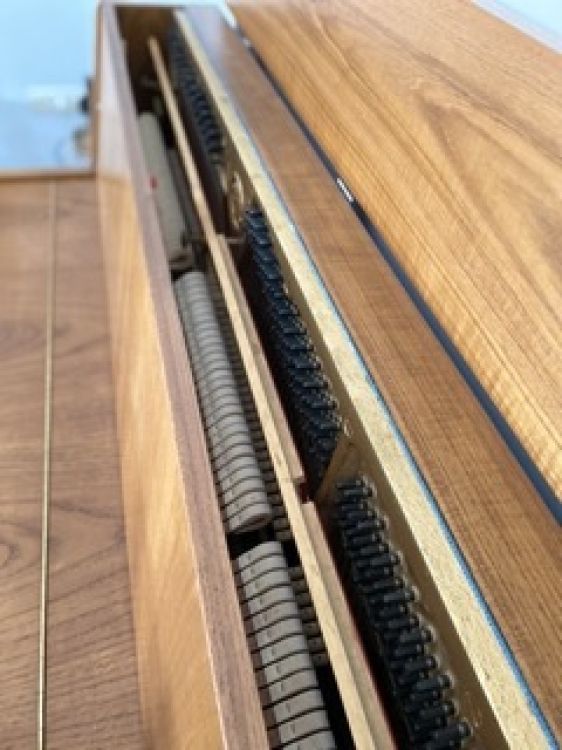 Piano Ekström de pared - Image3