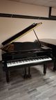 Acoustic Yamaha vintage piano model G2 n 1348659 - Imagen