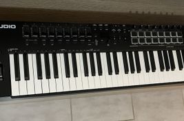 Vendo tastiera m audio oxygen pro 61 - Immagine