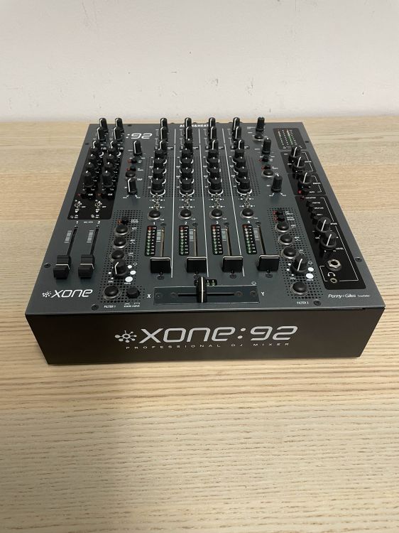 Allen and Heath Xone:92 - Image2