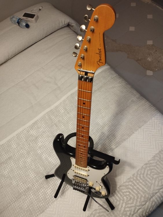 Fender Stratocaster Floyd Rose® Classic HSS Strat® - Imagen2