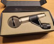 AKG D 170E
 - Imagen