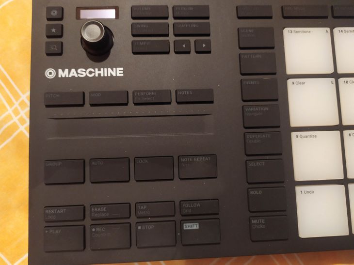 Native Instruments Maschine Mikro Mk3