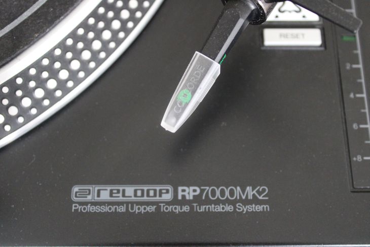 Reloop RP-7000 MK2 - Imagen2