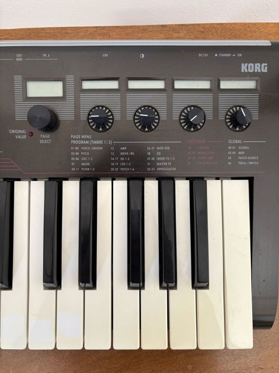 KORG R3 - Image3