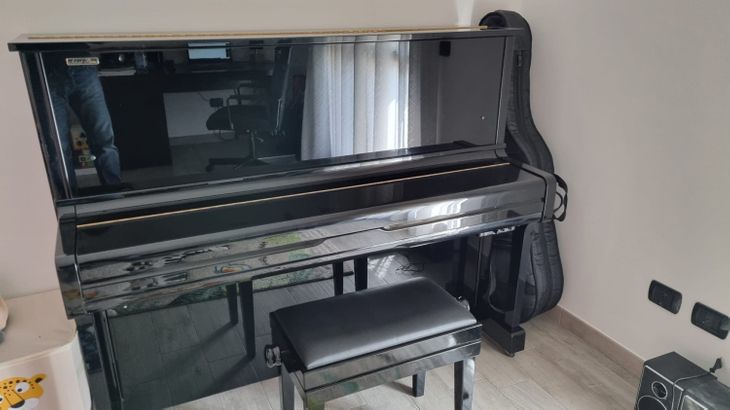 Pianoforte U5 AS Silent - Imagen por defecto