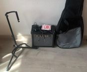 Neue E-Gitarre mit
 - Bild